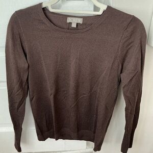 J.Crew Carolyn fitted crewneck sweater in merino wool in soft brown XS